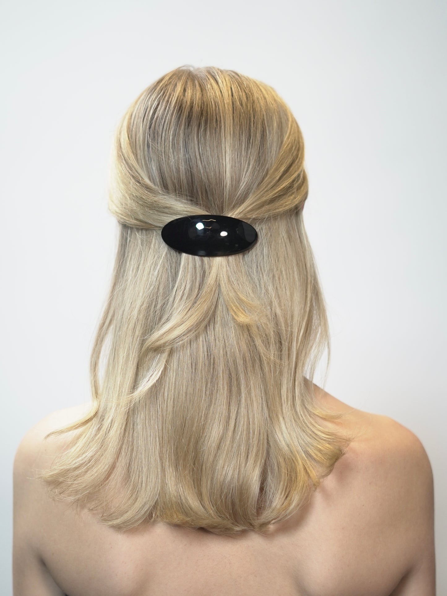 The Paris Hair Barrette - Sort, fra POLÉ