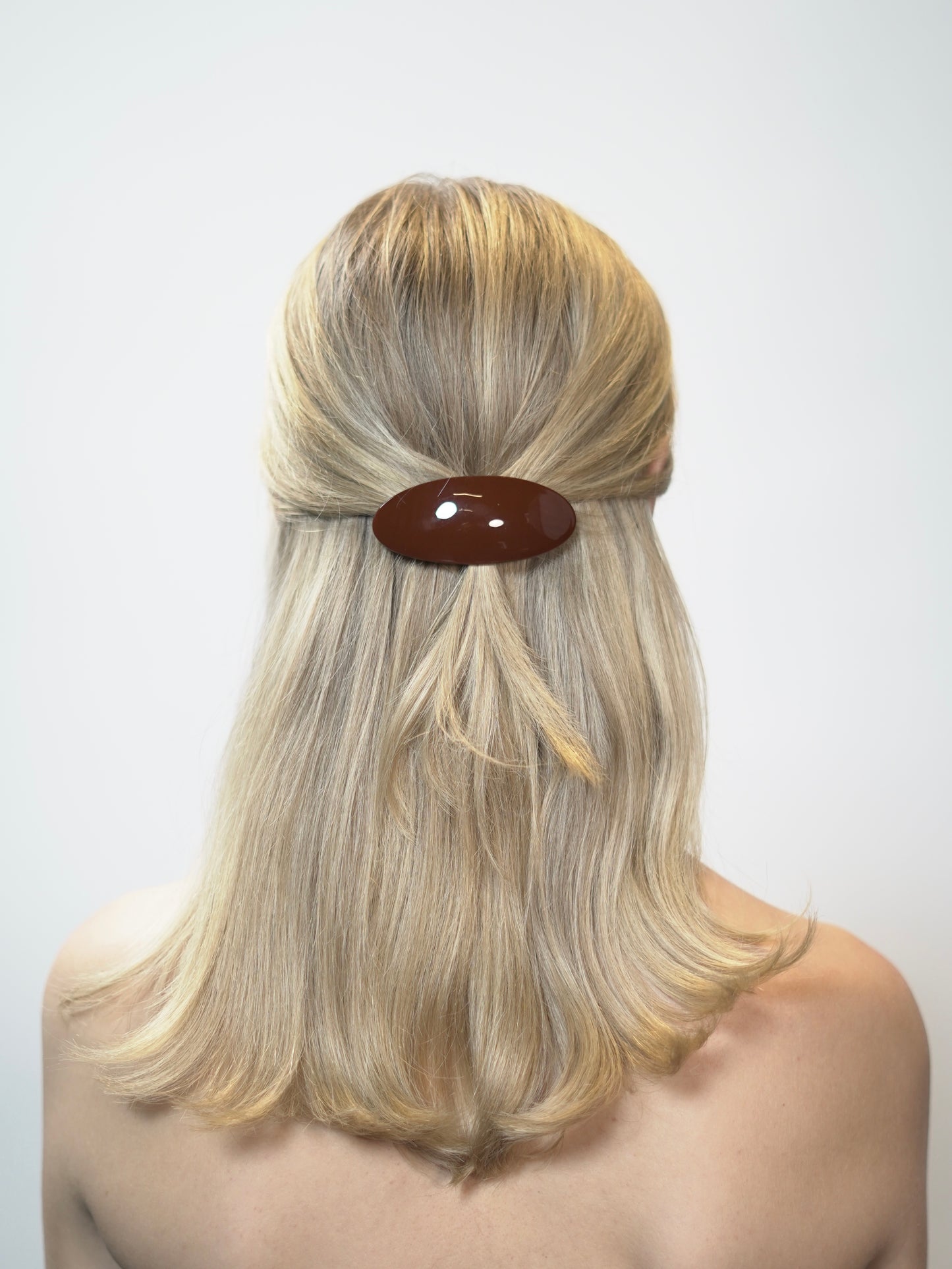 The Paris Hair Barrette - Brun, fra POLÉ
