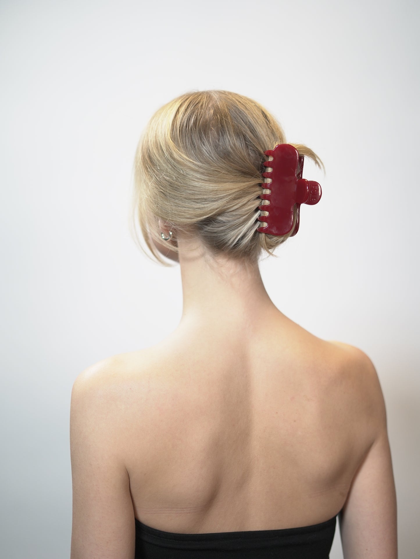 The Copenhagen hair clip. - rød, fra POLÉ
