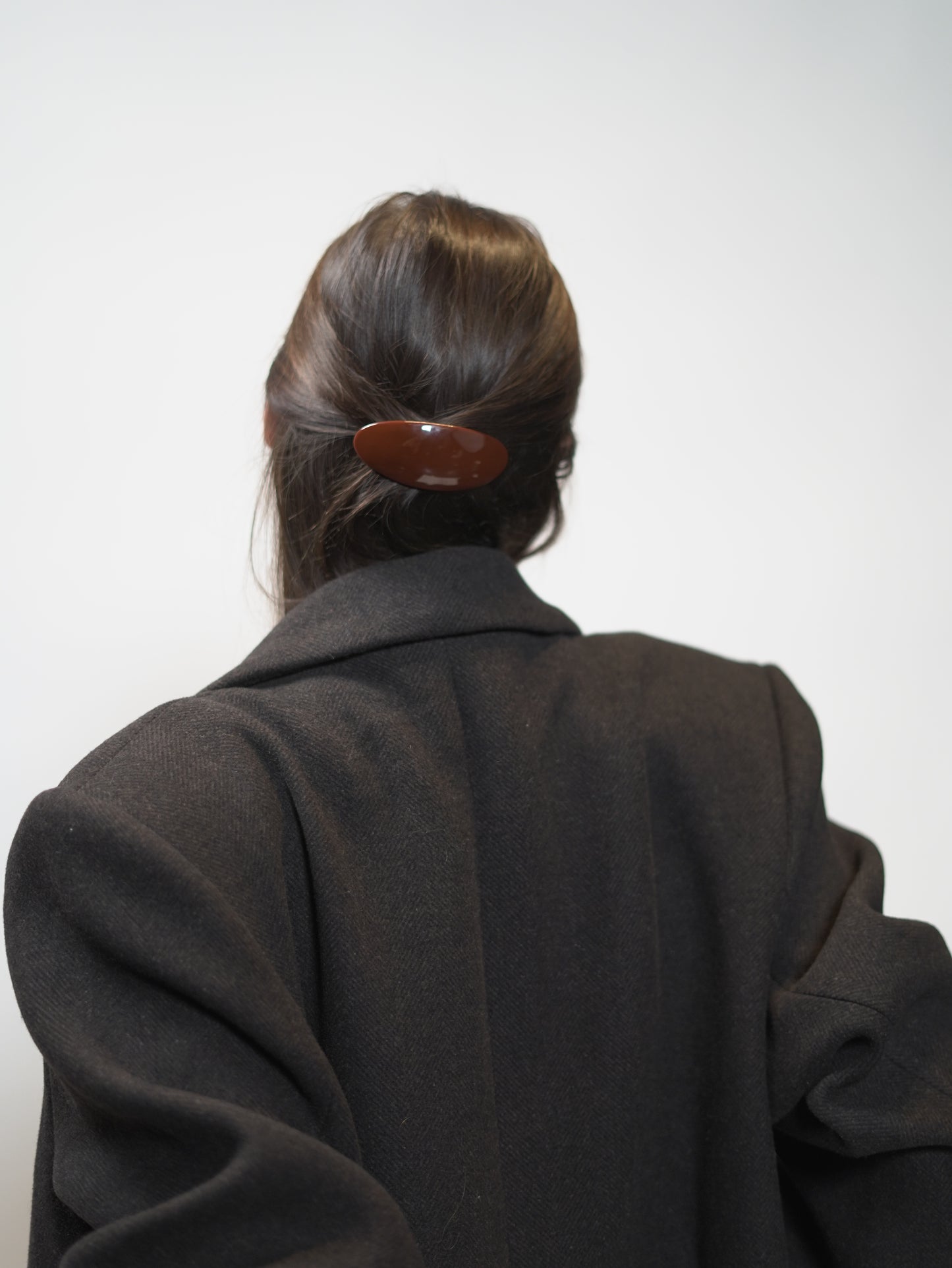 The Paris Hair Barrette - Brun, fra POLÉ